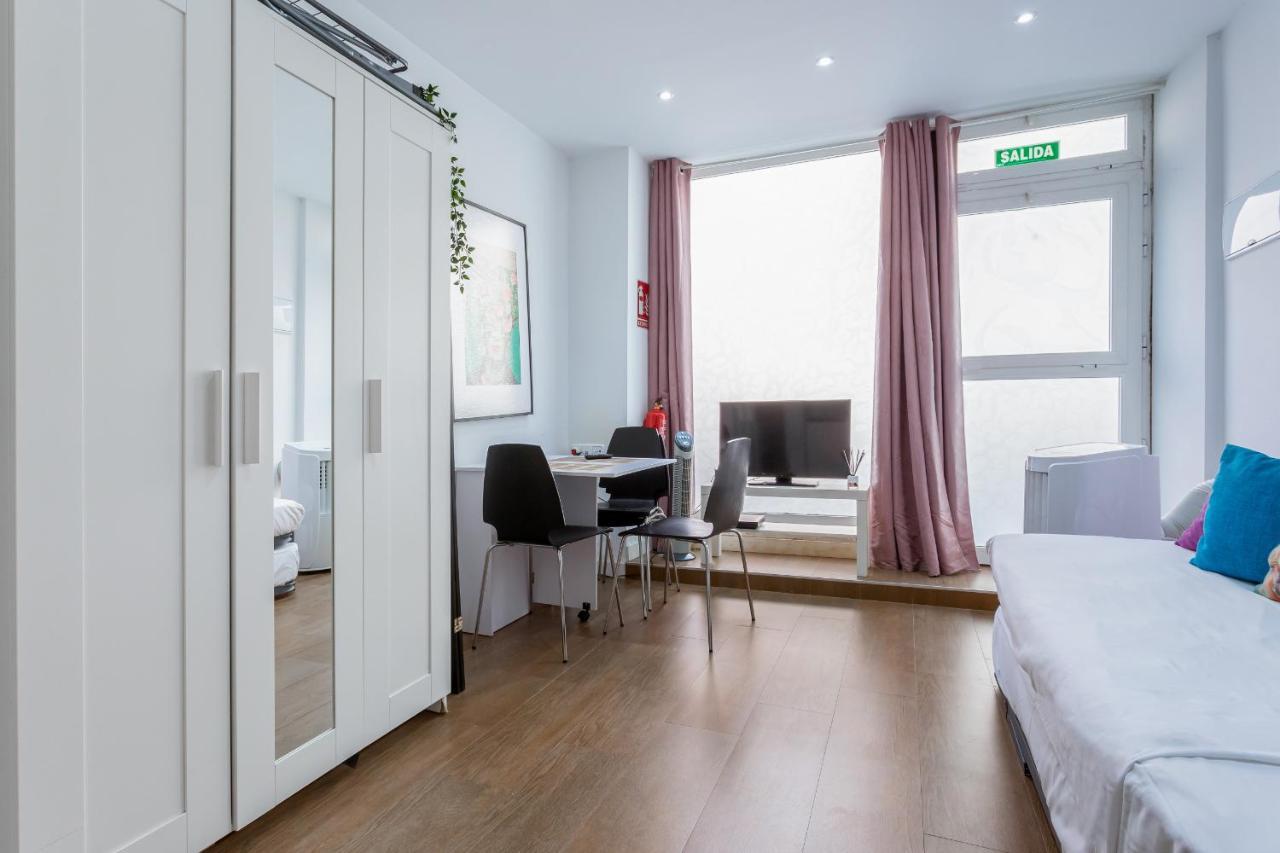 Aparteasy - Goya Ground Floor Studio Madrid Exterior foto