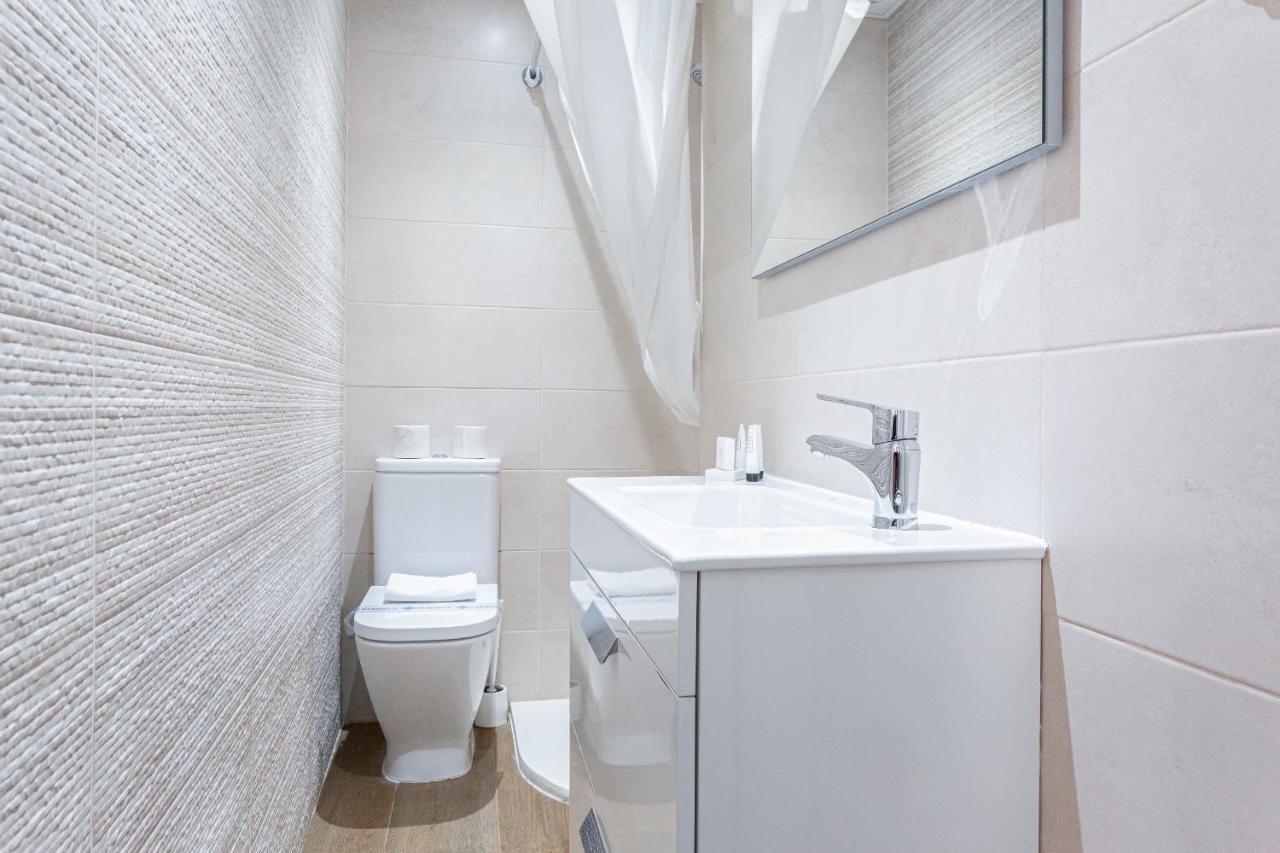 Aparteasy - Goya Ground Floor Studio Madrid Exterior foto